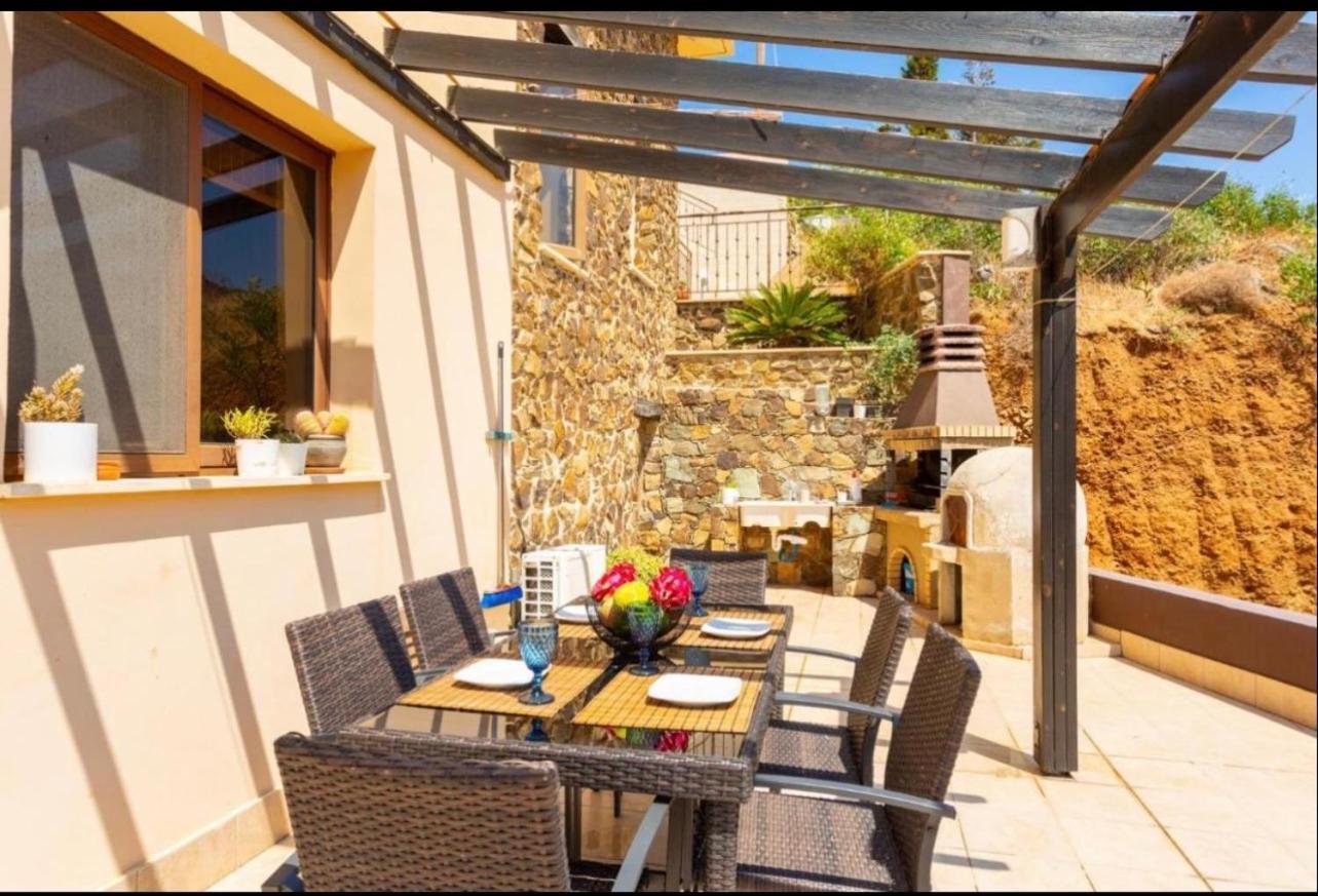 Sunset View Mermaid Villa بوموس المظهر الخارجي الصورة
